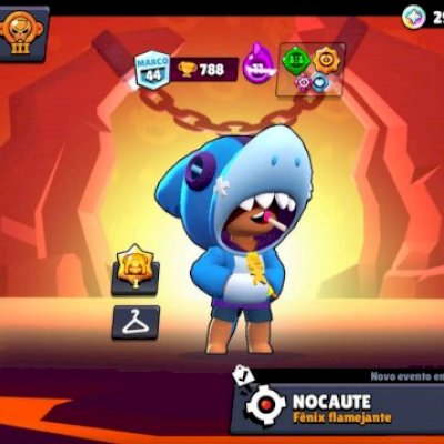 Conta Brawl Stars com 32k troféus e 66 brawlers