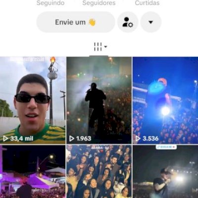 Vendo conta do tik Tok bem engajada