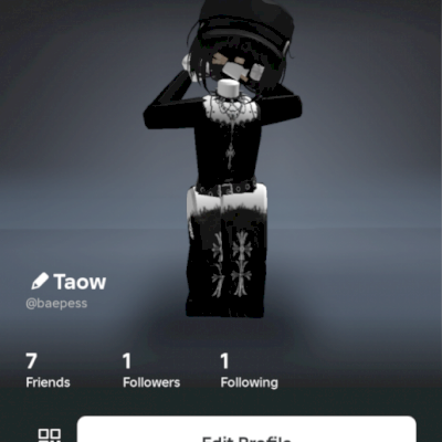 Conta roblox +3000 gastos, feminina