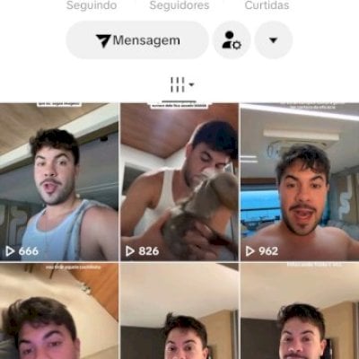 Vendo conta do tik Tok bem engajada