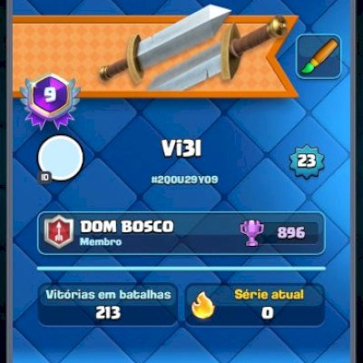 Conta Clash Royale com 9 anos e um passe
