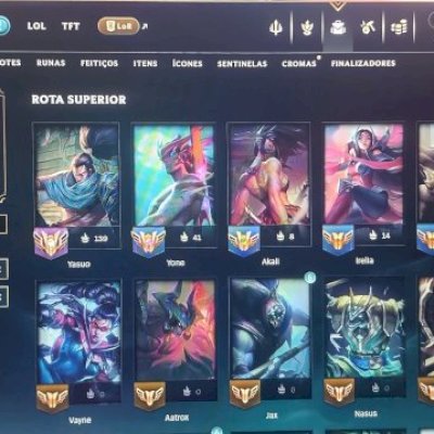 Conta de Lol e valorant, ambas com skins