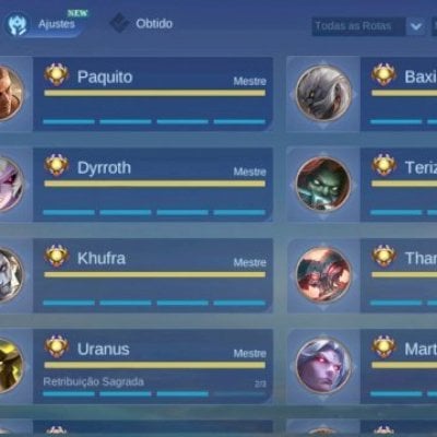 Conta com bastante hero e skin