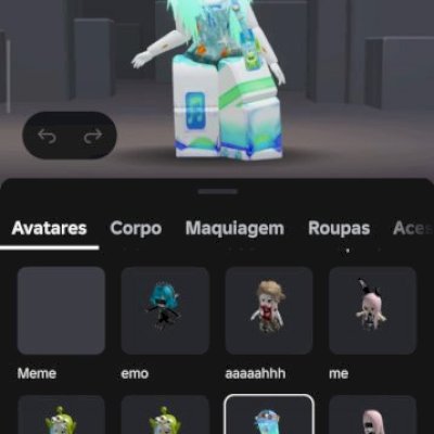 Conta de Roblox gastos mais de 4k de robux,tem item de código.