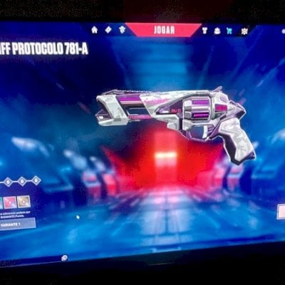 Conta Valorant higt elo ( Diamante + 10 skins compradas)