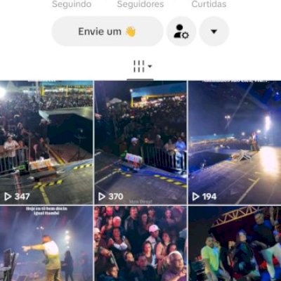 Vendo conta do tik Tok bem engajada