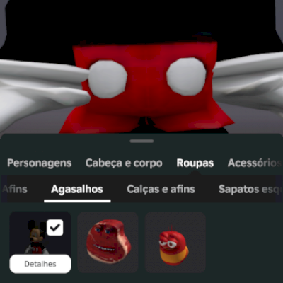 Conta de Roblox com várias skins
