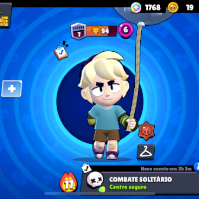 Conta com 16785 troféus, nível 99, 147 brawlers liberados, 15 skins, com 4 anos