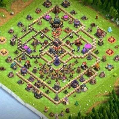 Cv 17 + CC 7 + 5 construtores + nivel 106 + 1400 gemas + muros bem upados