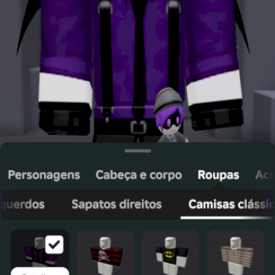 Conta de Roblox com várias roupas e itens