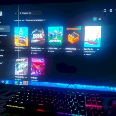 Conta Epic | Fortnite 84 Skins (Marvel/NWH) + RL Cybertruck & Charger + 41 Jogos
