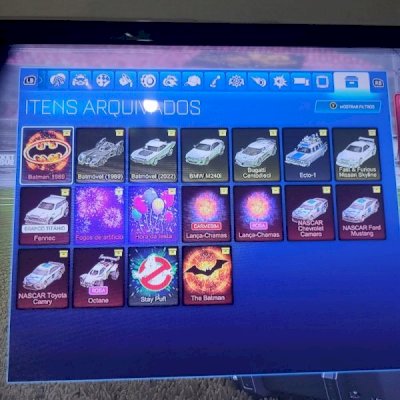 Conta antiga e rara com vários itens e dlcs