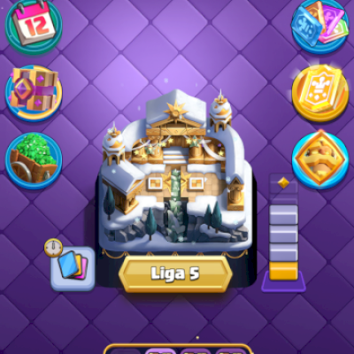 Conta Clash Royale com 9 anos mega upada