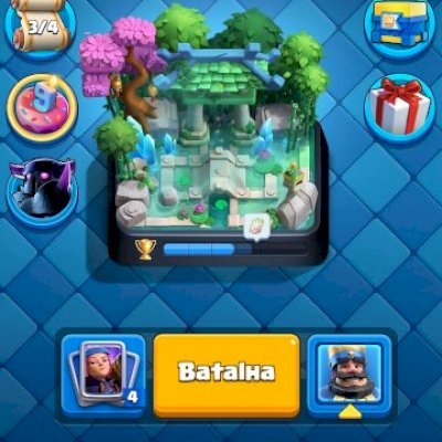 Conta com todas as cartas desbloqueadas e algumas no nível máximo