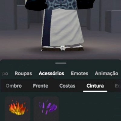 Uma conta de Roblox, bem antigo de 18 anos atrás e vários itens