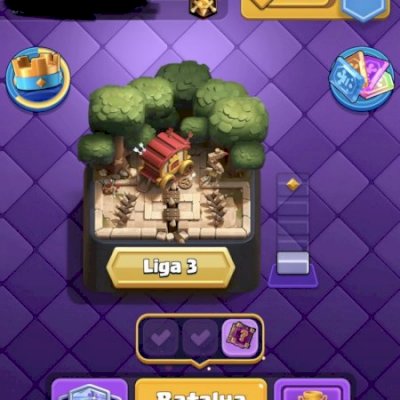 Conta nível 64, 14 cartas evoluídas, 42 nível 15, Torres nível 15/14. Desde 2017