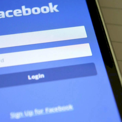 Perfil real e antigo do facebook