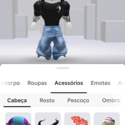 Conta roblox com muitos items