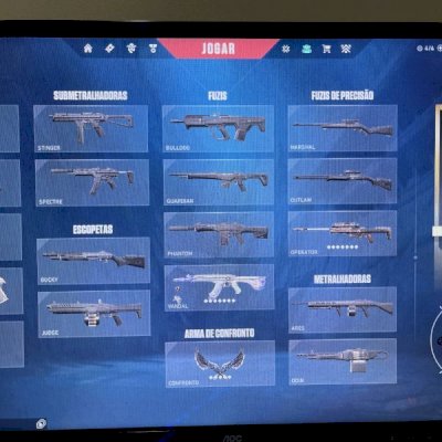 Conta com skins de Faca, Vandal e Operator, Platina 2, tem TODOS os personagens.