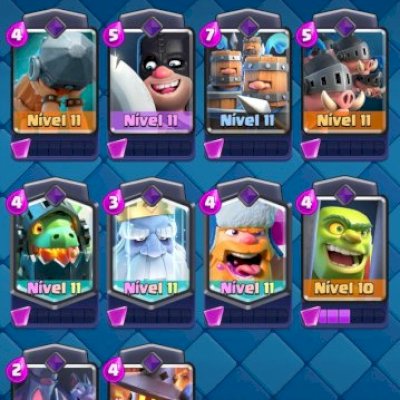 Conta de Clash Royale com 10k de troféu e 12 evolução