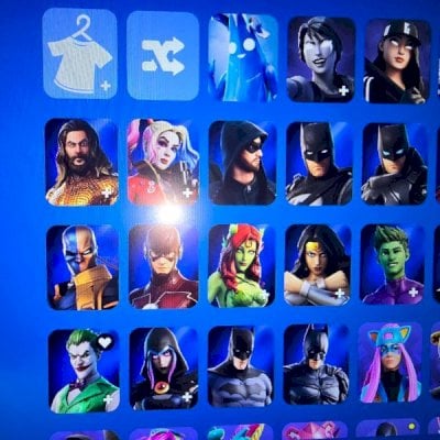 Conta de Fortnite com Travis