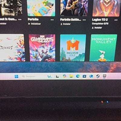 Vendo conta de fortnite epic games com 150 skins e alguns jogos