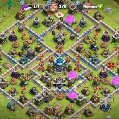 Cv 13 bem upado, quase full, com vários itens raros e antigos