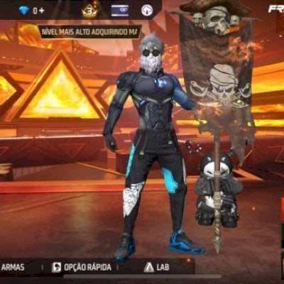 Conta de free fire gemada e antiga