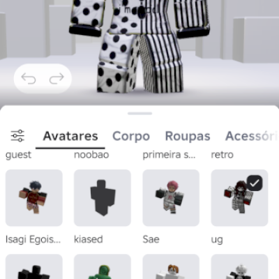 Conta Roblox com Skins e Up em Jogos