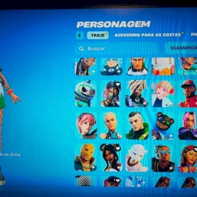 conta de fortnite 289 skins  e passes da temporada 4 cap 1 pra cima full acesso!
