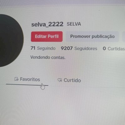 conta no tiktok com 9000 seguidores.