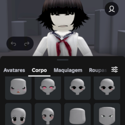 Conta com korblox e várias roupas etc