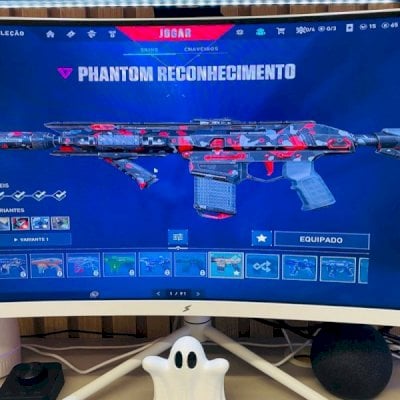 conta de valorant com karambit e outras skins