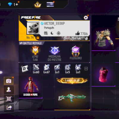 Vendo conta, com o terceiro passe e várias roupas raras