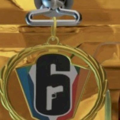 Vendo conta com amuleto six invitational 2016