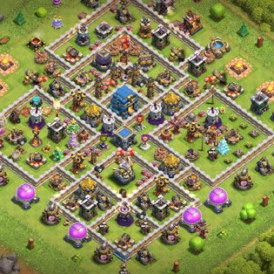 CV 12 com 1200 gemas 5 contrutores e árvores de Natal antiga