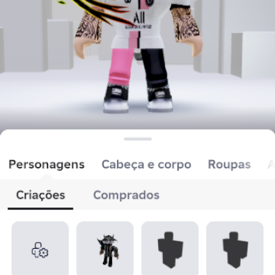 Conta de roblox muito upada