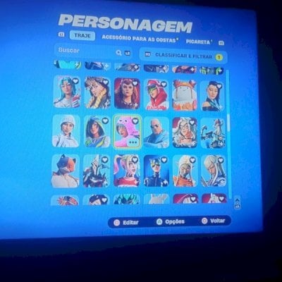 Conta 200 ou mais skins 190 ou mais danças 90 picareta e mais