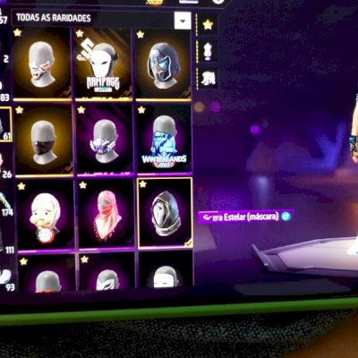 Conta de free fire 4 anos 174 peitorais 1 punho mp40 evolutiva lv4  calças angel