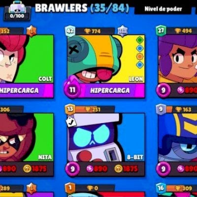 Conta com 8800 troféus, 35 brawlers tendo 4 hipercarga e dois nível 11